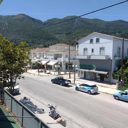 Evi's House 公寓 尼基亚娜