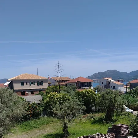 Evi's House 公寓 *