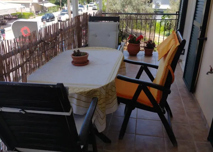 Evi's House Никиана